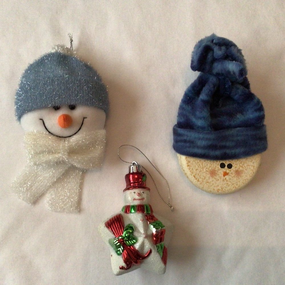 Happy Snowmen Set of three ornaments - Picture 1 of 8